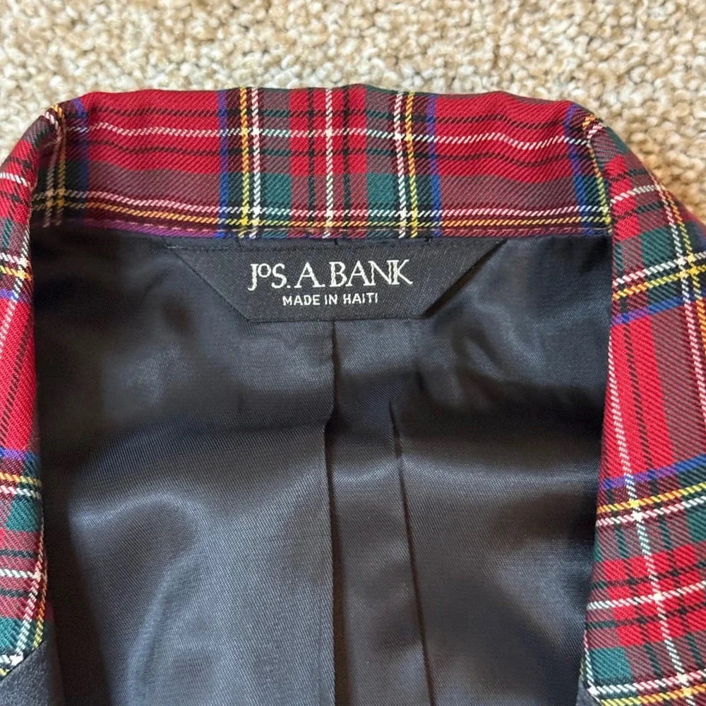 Jos. A. Bank Dinner Jacket Men 42S Red Plaid Wool Tuxedo Blazer Satin Peak Lapel